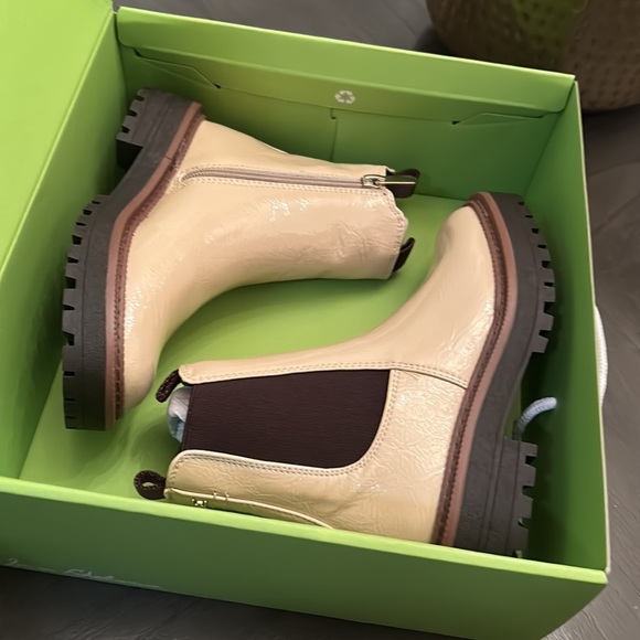 Sam Edelman Little Girl's & Girl's Laguna Mini Chelsea Boots - Picture 2 of 11